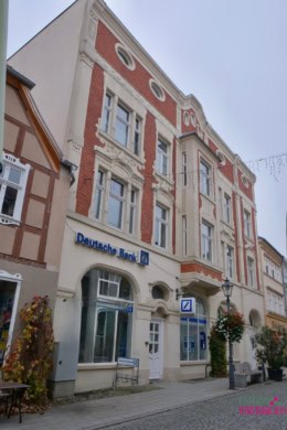 Stilvolles Wohn- und Geschäftshaus als interessantes Renditeobjekt, 19348 Perleberg, Mehrfamilienhaus