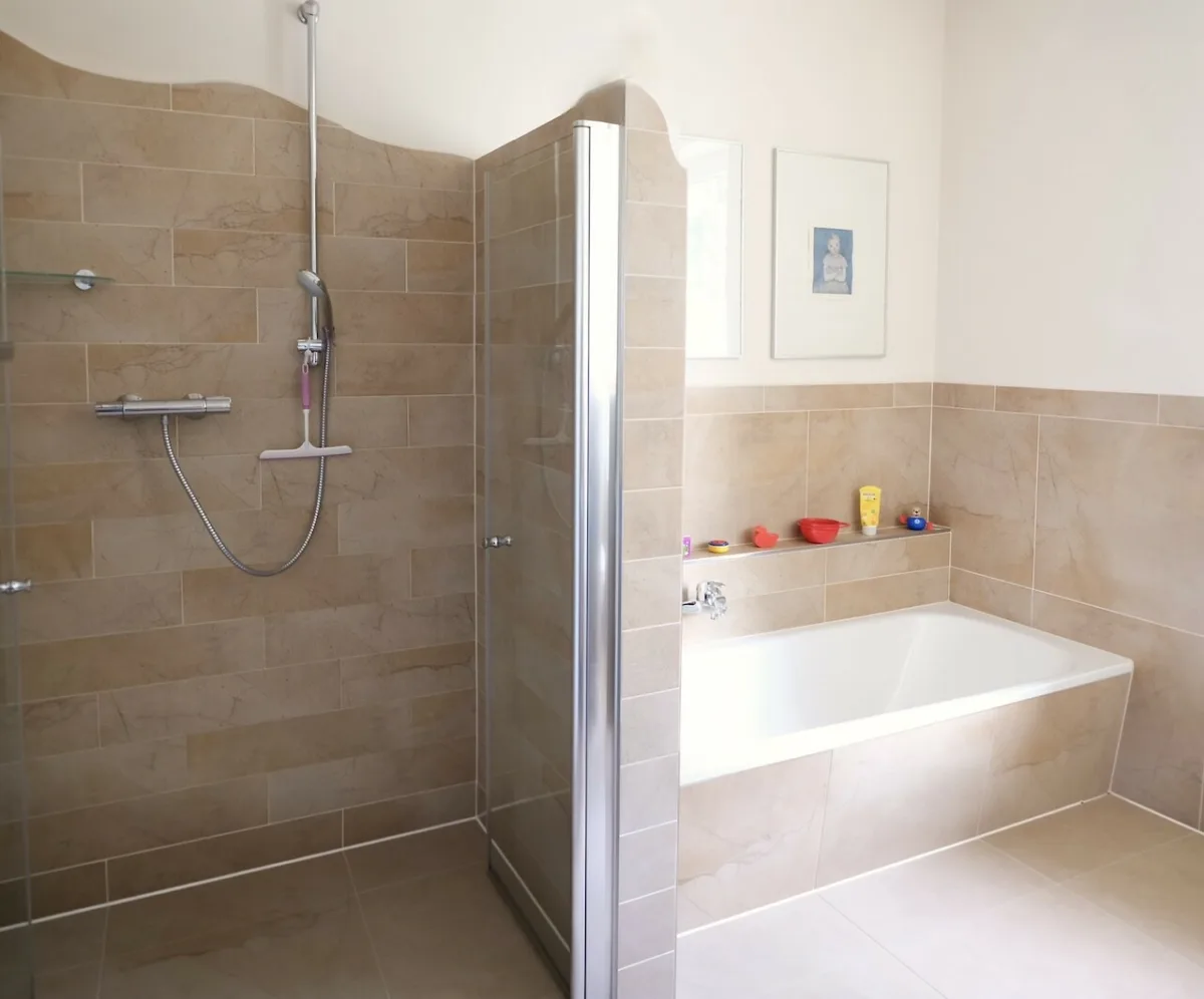 Badezimmer im EG