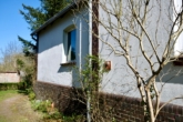 Anbau Giebelseite - Wunderschöne Villa mit Vorgarten und großzügigem Grundstück an der Dove-Elbe