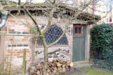 Gartenhaus - Wunderschöne Villa mit Vorgarten und großzügigem Grundstück an der Dove-Elbe
