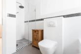 Badezimmer - Stadtoase mit Garten – perfekt für die kleine Familie