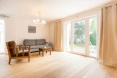 Wohnzimmer - Stadtoase mit Garten – perfekt für die kleine Familie
