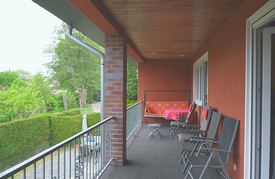 Überdachte Balkone
