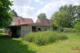 Ansicht mit Nebengebäude - Hübsches Grundstück, ruhige Randlage in der Prignitz – provisionsfrei –