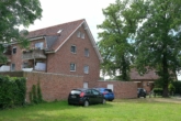 Giebel und Garagen - Schicke Maisonette-Wohnung mit Balkon und Garage als Kapitalanlage