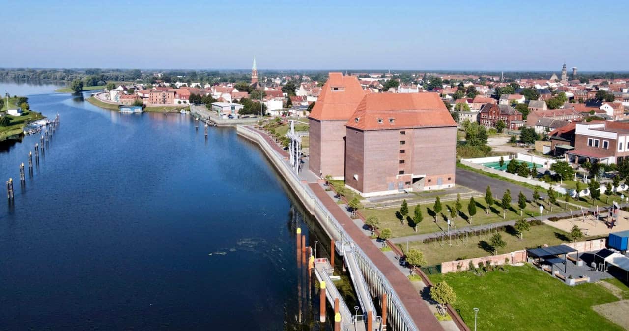 Blick auf Wittenberge als Symbolbild für Immobilienmakler Wittenberge